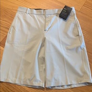 NWT Nike golf short bone white stretchy waist